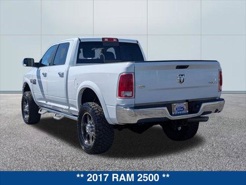 Used 2017 RAM 2500 Laramie AWD/4WD image 3