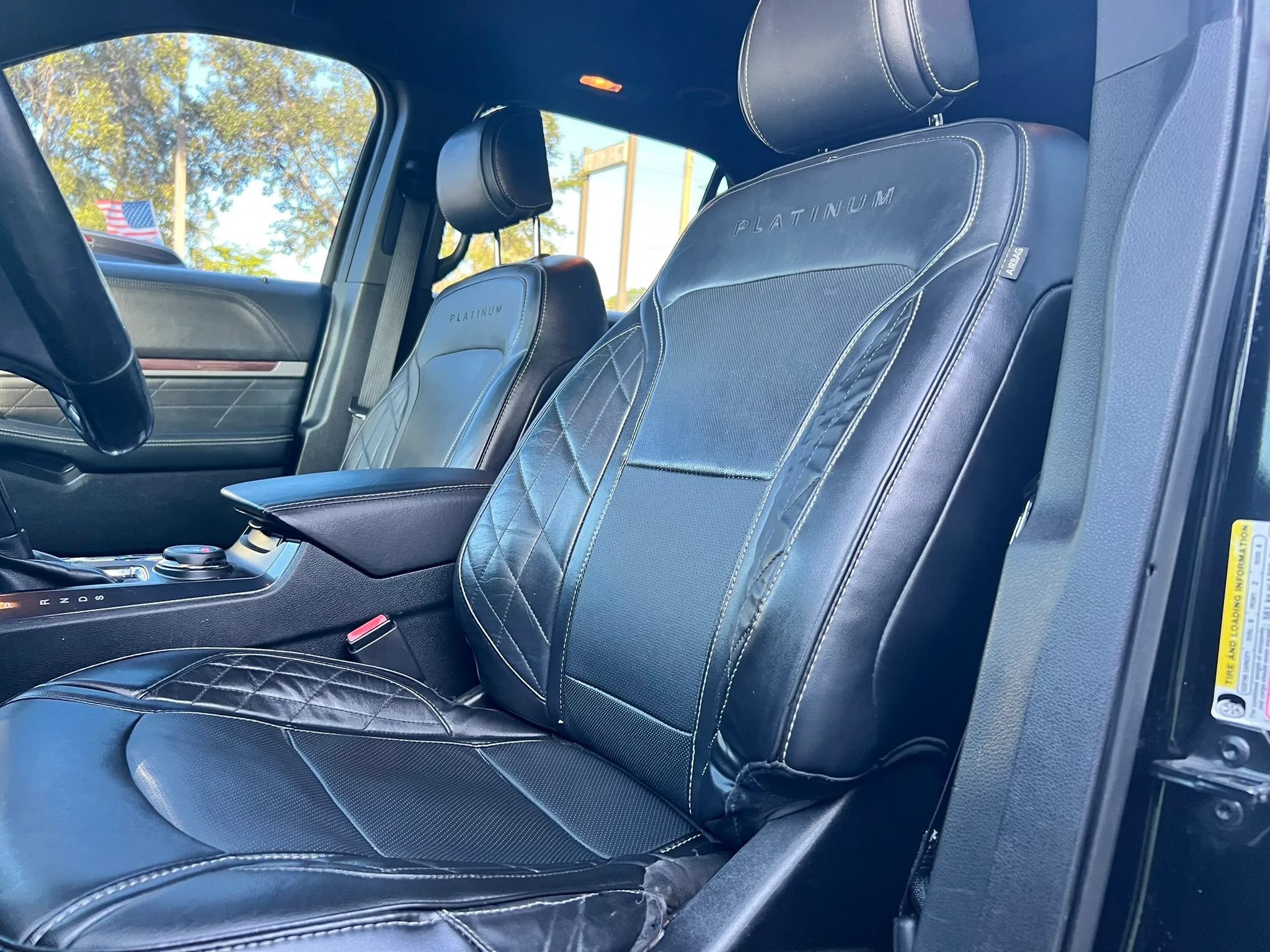 Used 2017 Ford Explorer Platinum AWD/4WD image 15