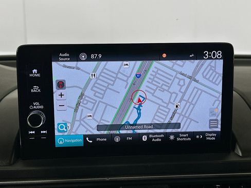 Used 2023 Honda Pilot Touring image 21