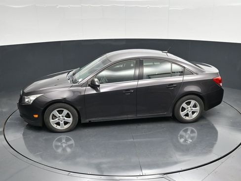 Used 2014 Chevrolet Cruze LT FWD image 33
