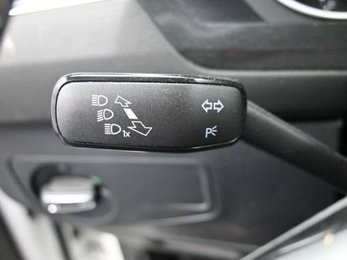 Used 2021 Volkswagen Tiguan S FWD image 24