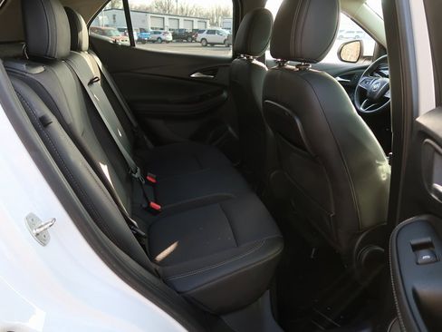 Certified 2022 Buick Encore GX Select image 34
