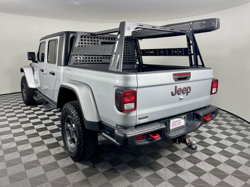 Certified 2023 Jeep Gladiator Rubicon w/ Cold Weather Group image 3
