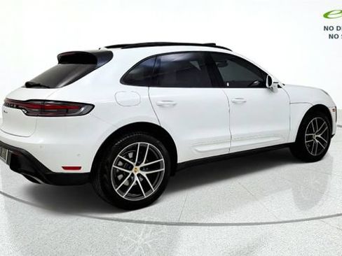 Used 2024 Porsche Macan w/ Premium Plus Package AWD/4WD image 9