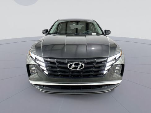 Used 2022 Hyundai Tucson SE image 11