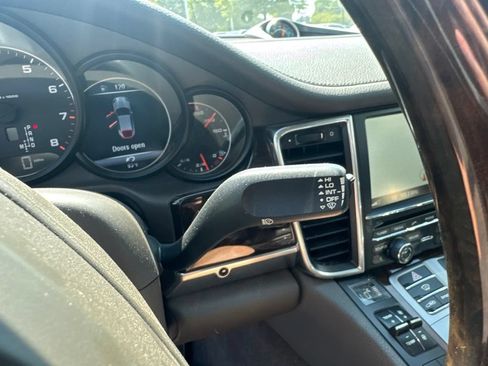 Used 2016 Porsche Panamera 4 AWD/4WD image 52