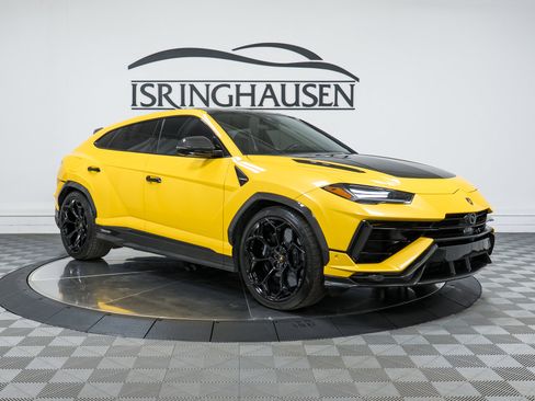 Used 2023 Lamborghini Urus Performante image 3