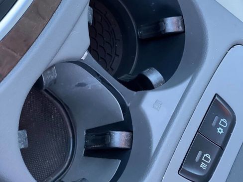 Used 2012 Audi Q5 3.2 Prestige image 25