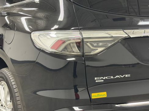 Used 2023 Buick Enclave Avenir w/ Avenir Technology Package AWD/4WD image 15