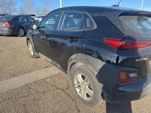 Used 2018 Hyundai Kona SE image 9