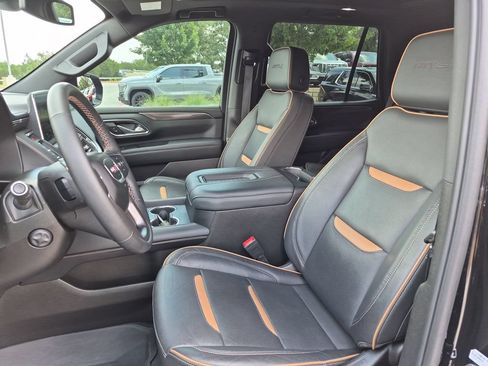 Certified 2024 GMC Yukon AT4 w/ AT4 Premium Plus Package AWD/4WD image 23