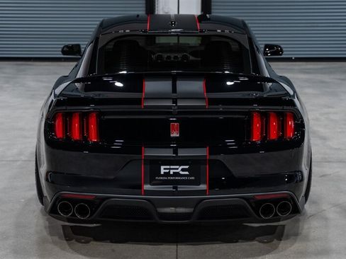 Used 2018 Ford Mustang Shelby GT350R w/ GT350R Equipment Group 920A RWD image 5