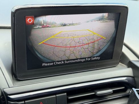 Used 2021 MAZDA MX-5 Miata Club image 23