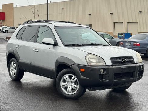 Used 2007 Hyundai Tucson SE FWD image 2