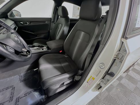 Used 2023 Honda Civic Sport image 15