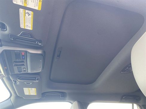 New 2026 Subaru Outback Limited image 18