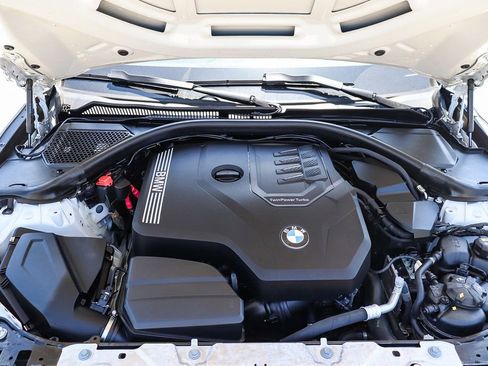 Used 2022 BMW 330i Sedan w/ Premium Package 2 RWD image 32