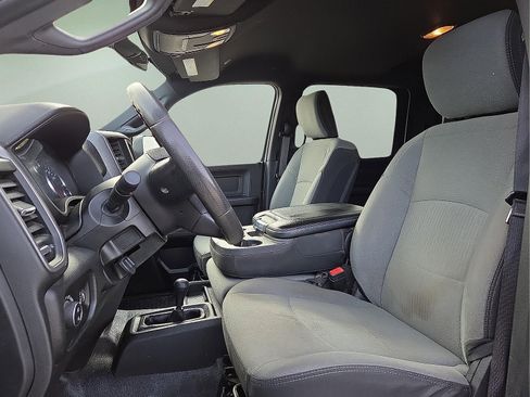 Used 2021 RAM 3500 Tradesman w/ Chrome Appearance Group image 14