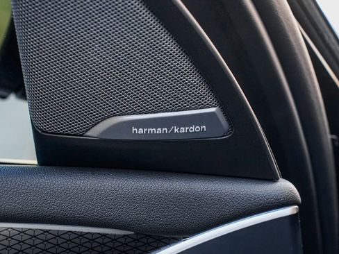 Used 2024 BMW X3 xDrive30i w/ M Sport Package image 11