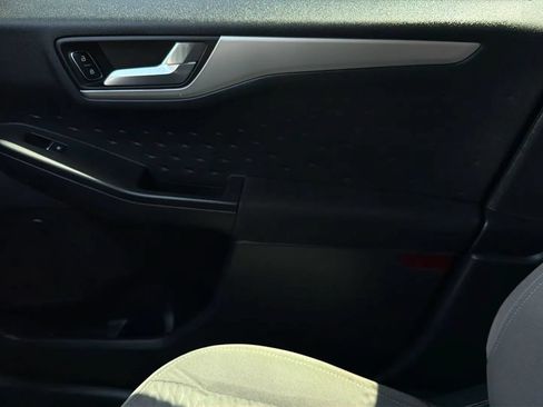 Used 2020 Ford Escape SE Sport FWD image 20