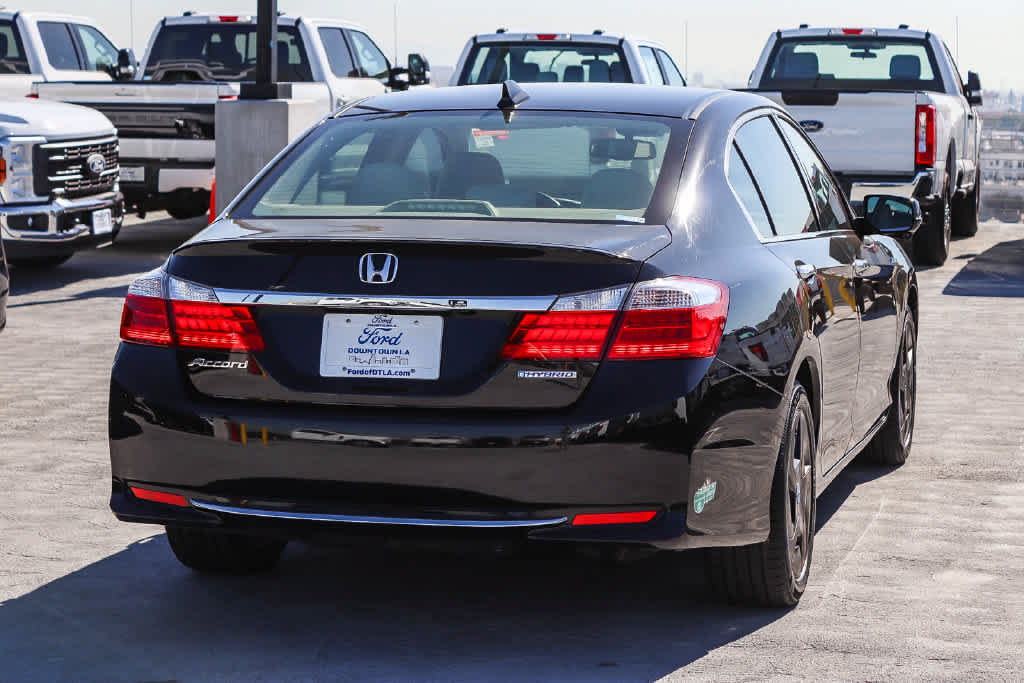 Used 2014 Honda Accord Plug-In Sedan image 4