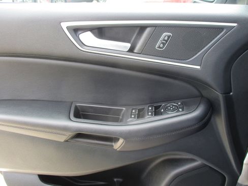 Used 2022 Ford Edge SEL w/ Convenience Package AWD/4WD image 34