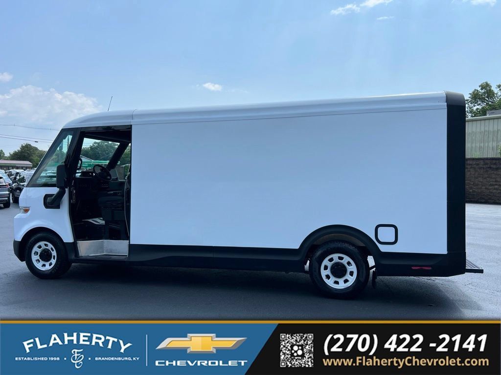 Used 2024 Chevrolet Brightdrop 600 w/ Commercial Equipment Package AWD/4WD image 2