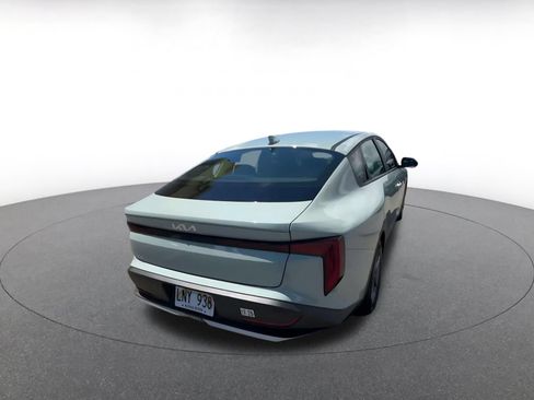 Used 2025 Kia K4 FWD image 13