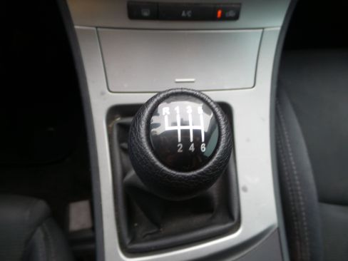 Used 2011 MAZDA MAZDA3 s Sport FWD image 47