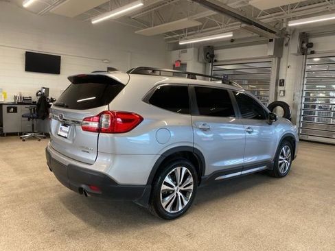 Used 2021 Subaru Ascent Limited w/ Technology Package AWD/4WD image 5