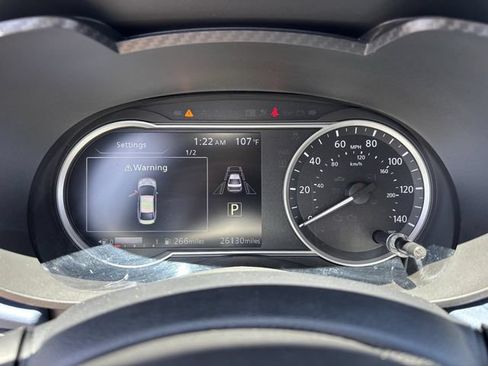 Used 2025 Nissan Versa SV FWD image 28