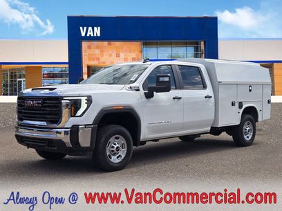 New 2025 GMC Sierra 2500 Pro w/ Convenience Package