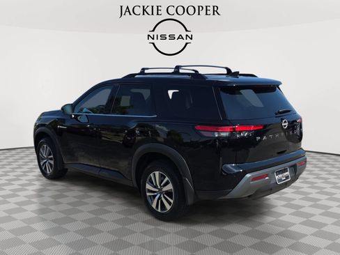 New 2026 Nissan Pathfinder SL FWD image 7