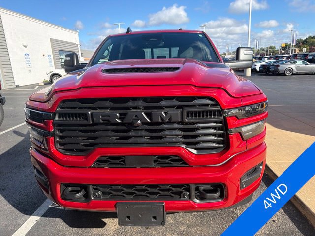 Used 2026 RAM 2500 Tradesman AWD/4WD image 2
