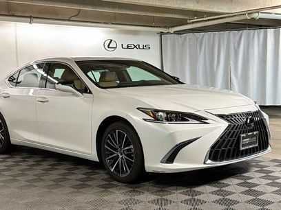 Certified 2024 Lexus ES 350 w/ Premium Package