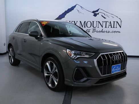 Used 2020 Audi Q3 2.0T Prestige w/ Prestige Package AWD/4WD image 1