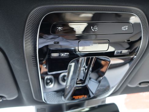 Certified 2025 Mercedes-Benz C 300 Sedan image 40