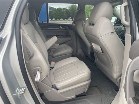 Used 2014 Buick Enclave Leather image 25