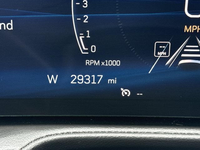 Used 2024 Cadillac XT4 Premium Luxury FWD image 19