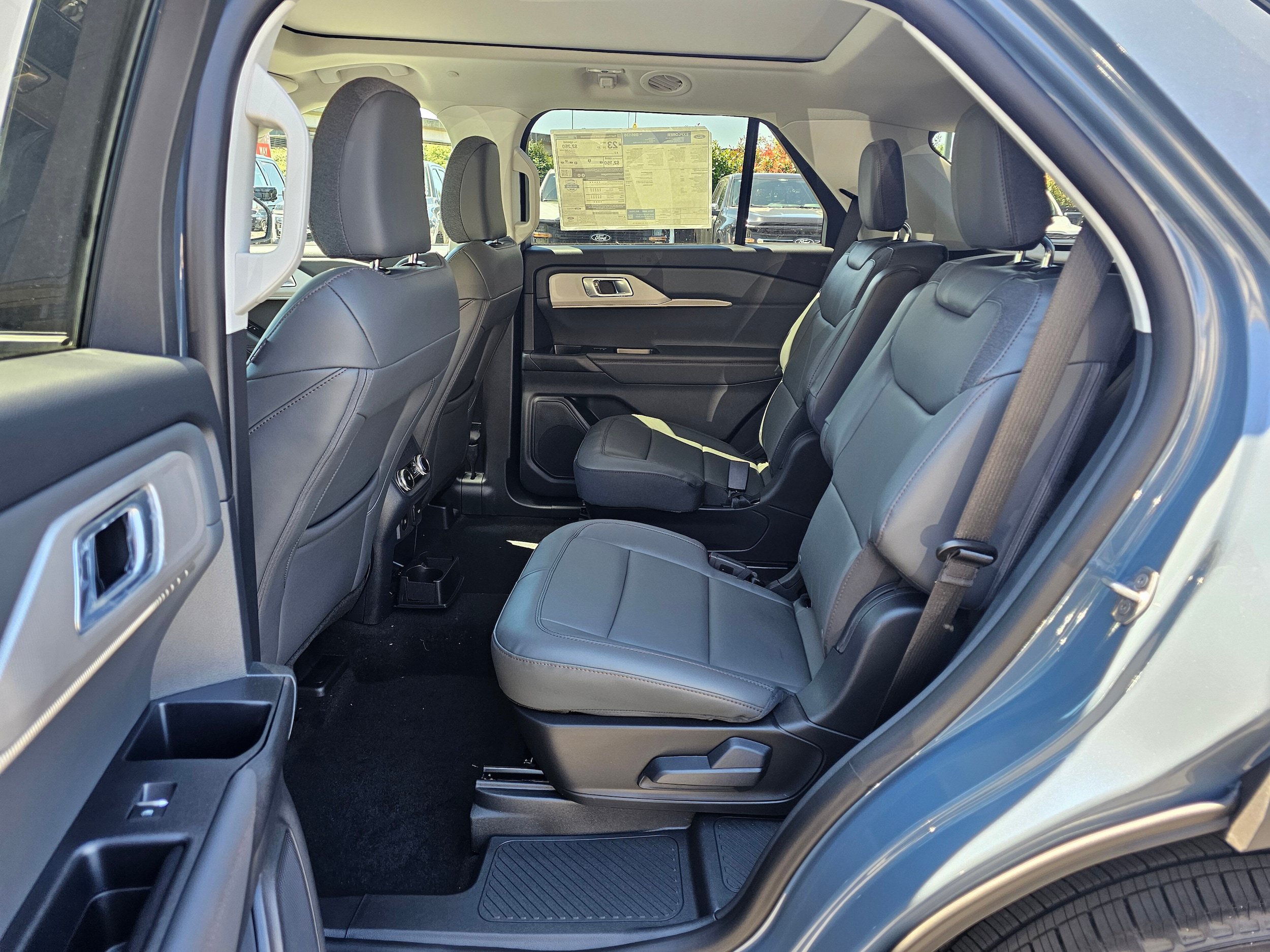 New 2026 Ford Explorer Active w/ Active Comfort Package AWD/4WD image 12