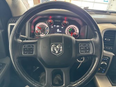 Used 2018 RAM 1500 Lone Star image 36