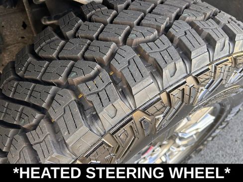 Used 2025 GMC Sierra 1500 AT4 w/ AT4 Premium Package image 13