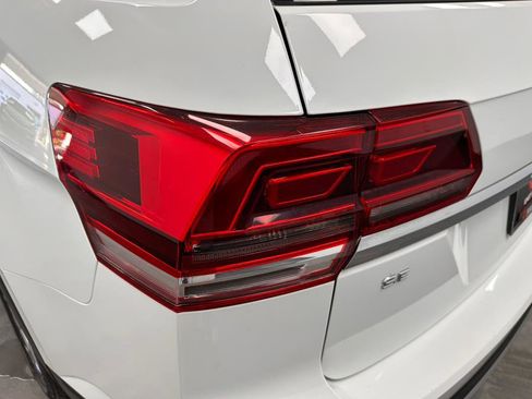 Used 2019 Volkswagen Atlas SE w/ Panoramic Sunroof Package image 13