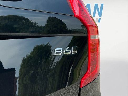Used 2023 Volvo XC90 B6 Plus w/ Protection Package AWD/4WD image 19