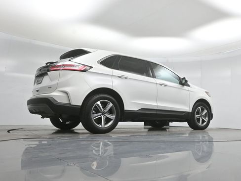 Certified 2023 Ford Edge SEL w/ Convenience Package AWD/4WD image 48