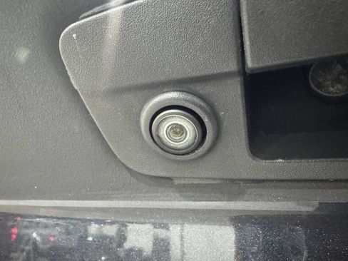 Used 2018 RAM 1500 Sport AWD/4WD image 25