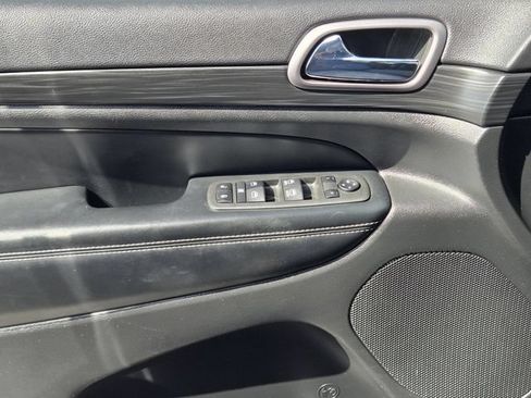 Used 2021 Jeep Grand Cherokee Freedom Edition RWD image 22