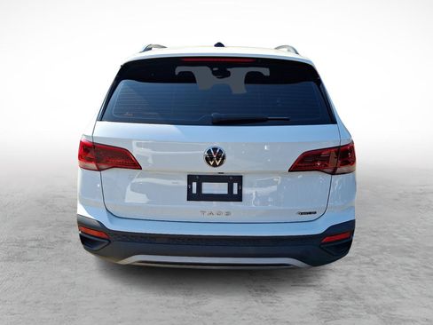 Used 2022 Volkswagen Taos S w/ IQ Drive S Package AWD/4WD image 4