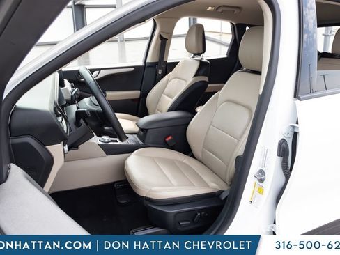 Used 2020 Ford Escape SEL FWD image 17
