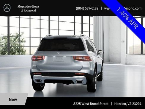 Used 2026 Mercedes-Benz GLB 250 4MATIC image 24